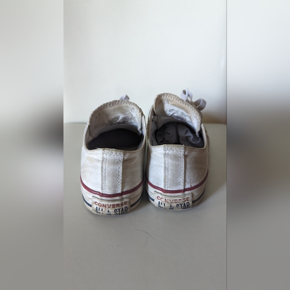 White Converse sneakers - Picture 5 of 6